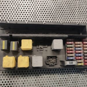 SKRZYNKA BEZPIECZNIKÓW SPRINTER CRAFTER A9065454701