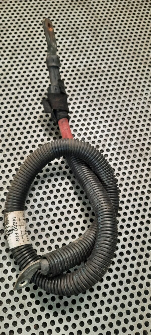 PRZEWÓD PLUSOWY IVECO DAILY REF10369