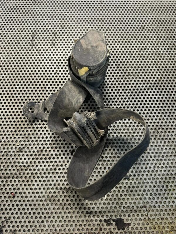 PAS BEZPIECZEŃSTWA PRAWY PRZÓD RENAULT MASTER III 868840019R