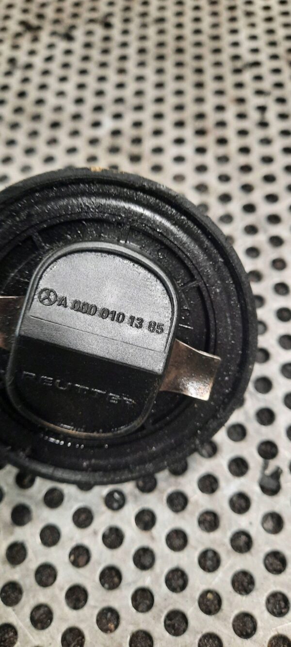 KOREK WLEWU PALIWA MERCEDES SPRINTER W906 CRAFTER A0000101385