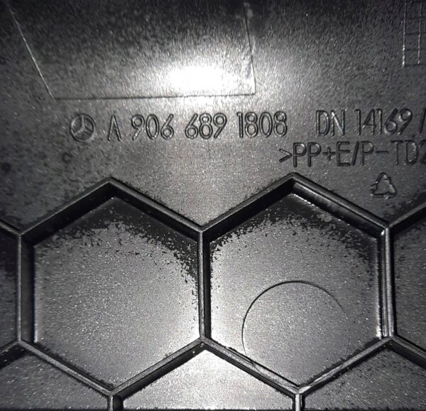 819d840cdfb4b9baf873b35d0a1b5985