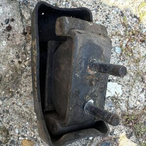 PODUSZKA SKRZYNI BIEGÓW IVECO DAILY 2.3 HPI EURO5 11-14 AUTOMAT