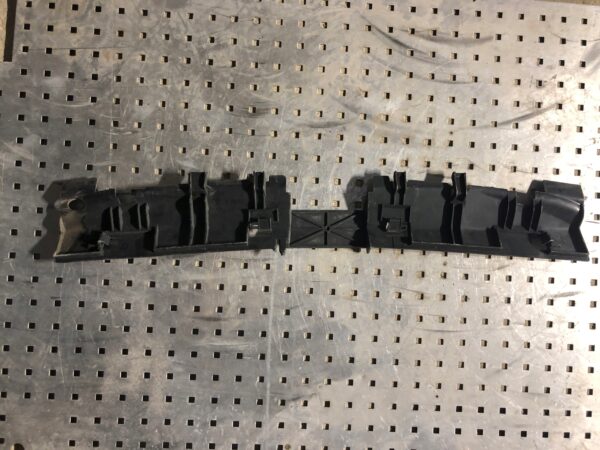 OSŁONA CHŁODNICY TRAFIC VIVARO 8200414161