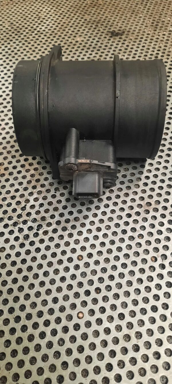 PRZEPŁYWOMIERZ POWIETRZA 165765213R RENAULT MASTER