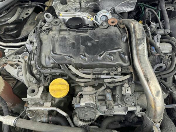SILNIK KOMPLETNY RENAULT LAGUNA III 2.0 DCI 150KM M9R805