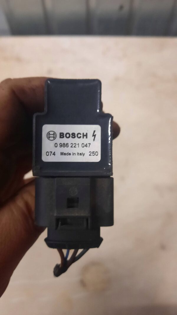 9ca787962f605d61cc33d38d8cc6a697