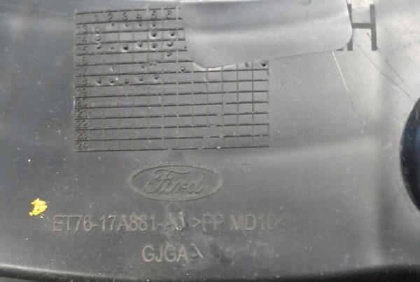 ŚLIZG ZDERZAKA PRAWY TYŁ FORD COURIER ET7617A881AJ