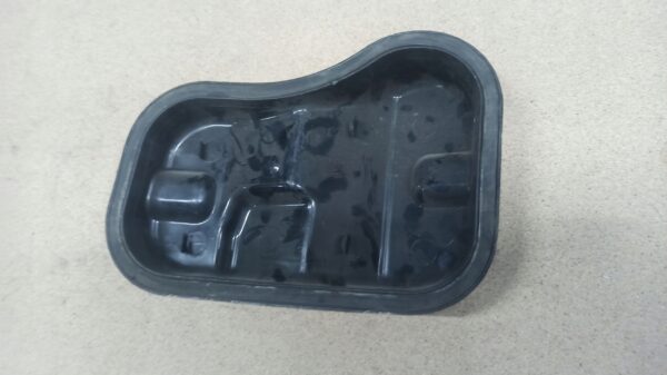 ZAŚLEPKA LAMPY PRZEDNIEJ LEWA SPRINTER 901 FV