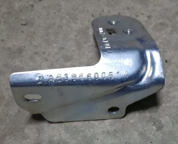 70da7a2fb1f5b3b23d772b5a19d901ba