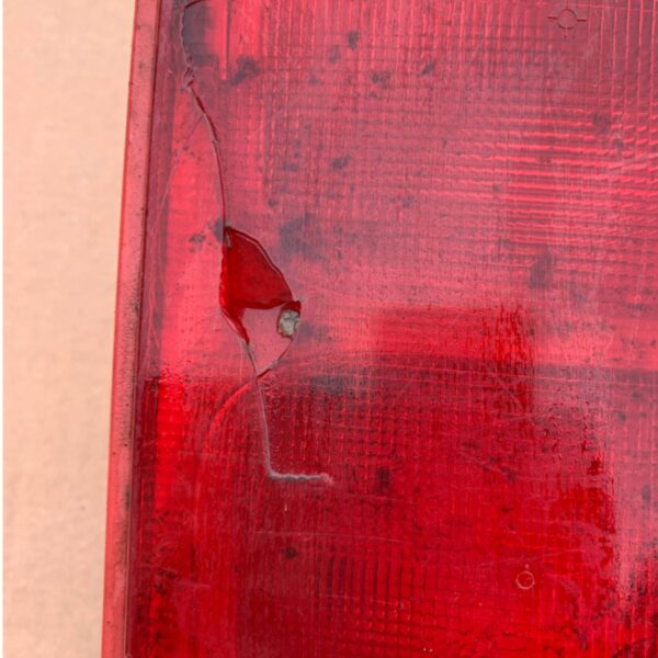 LAMPA TYLNA LEWA USZKODZONA RENAULT MASTER II
