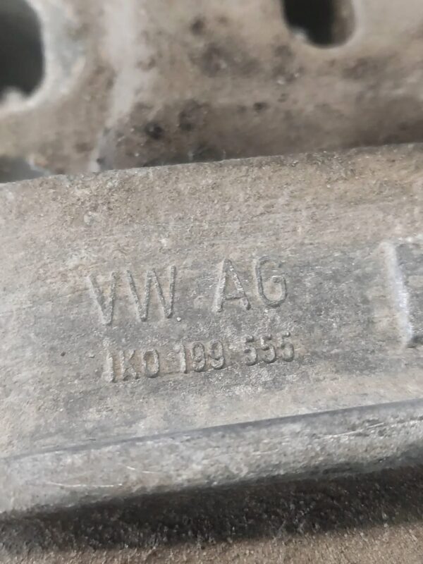 4a41175c51300de2e16abb28db101573