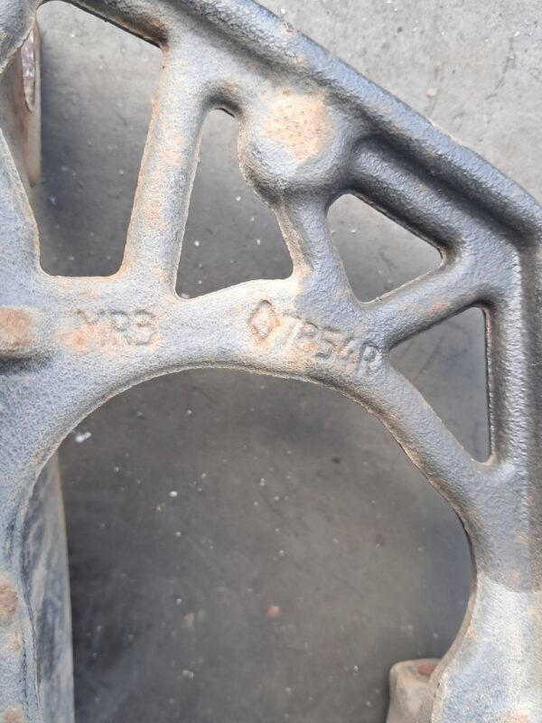 b7da29b0ae2f5e098825b2948797c6dd