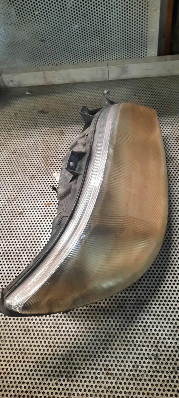 LAMPA PRZEDNIA MERCEDES SPRINTER