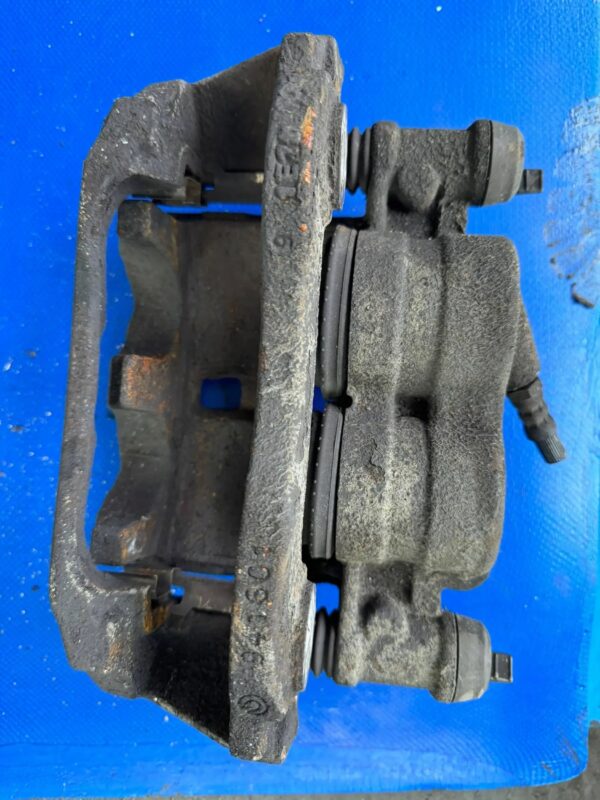 ZACISK HAMULCOWY LEWY PRZÓD CITROEN JUMPER III 2021 2.2 B-HDI