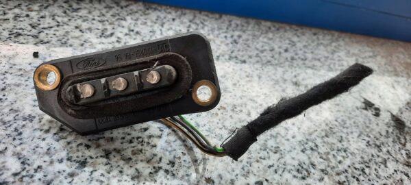 aaee55bae02b29a3d9f7c5f6375d05f9