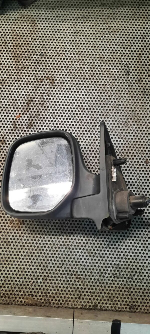 LUSTERKO BERLINGO PARTNER 08-18 LEWE