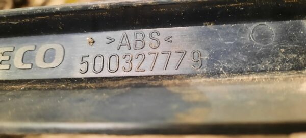 LISTWA DOLNA ZDERZAKA IVECO DAILY 06- 500327779