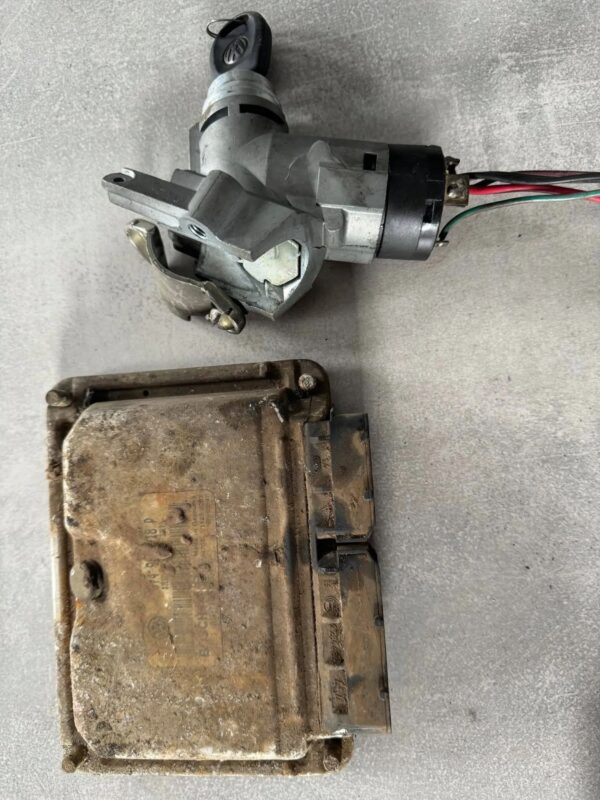 STEROWNIK STACYJKA VOLKSWAGEN LT 2.5 TDI 074906018P 102KM