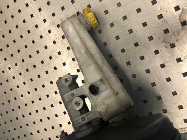 3b188344c0d831b806a7eda67496586a