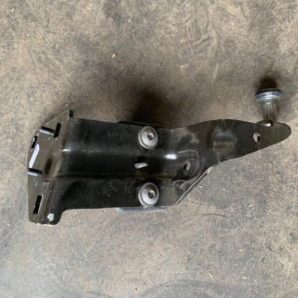 WÓZEK ROLKA GÓRNA DRZWI BOCZNYCH 77946809R MASTER III MOVANO