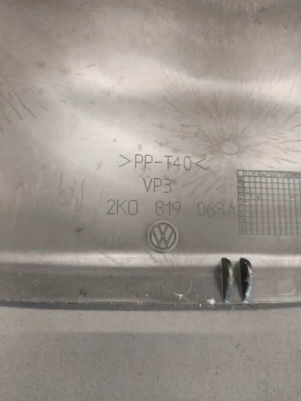 KANAŁ POWIETRZA VOLKSWAGEN CADDY III 2K0819063A