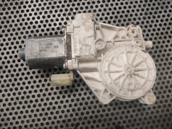 SILNICZEK SZYBY LEWY SPRINTER W901 A0058205442