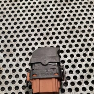 PRZYCISK SZYBY VIVARO 2548905