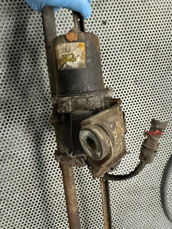 MECHANIZM WYCIERACZEK RENAULT MASTER II 98-03