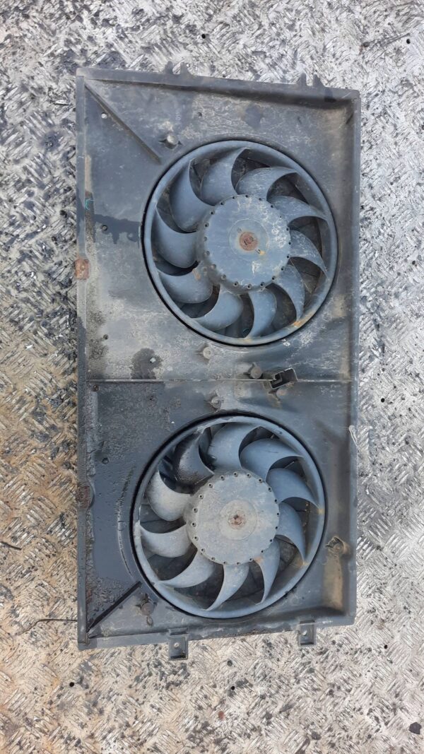 WENTYLATOR CHŁODNICY VW T4 91-03 701121207G