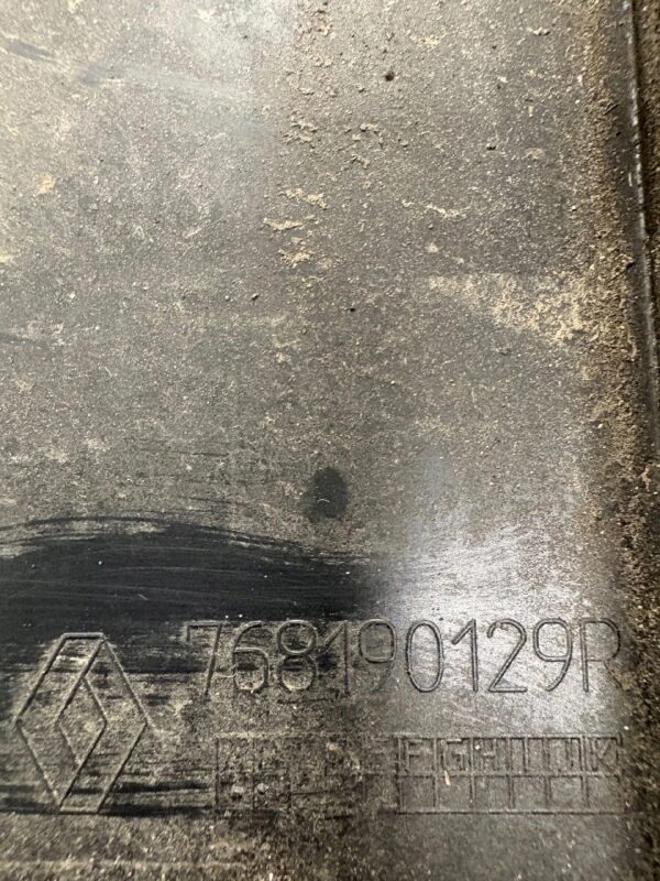 LISTWA SŁUPKA B MASTER III 768190129R