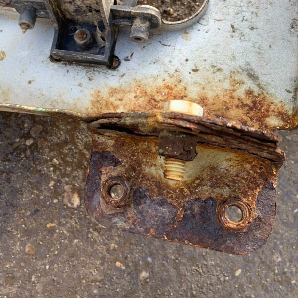 MOCOWANIE LAMPY OKULAR PRAWY TRANSIT MK7