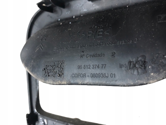 OSŁONA KLAMKI PRAWA CITROEN BERLINGO II 9681237477