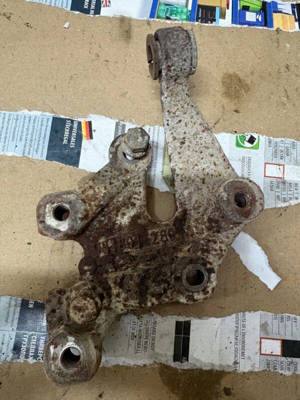 ŁAPA MOCOWANIE SILNIKA DUCATO 14- 9818013280