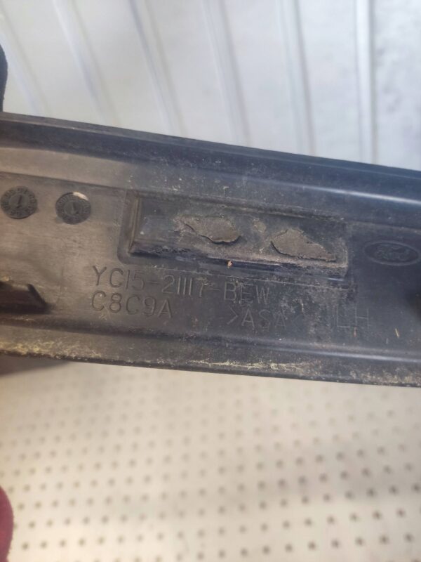 LEWA LISTWA DRZWI PRZEDNICH FORD TRANSIT MK6