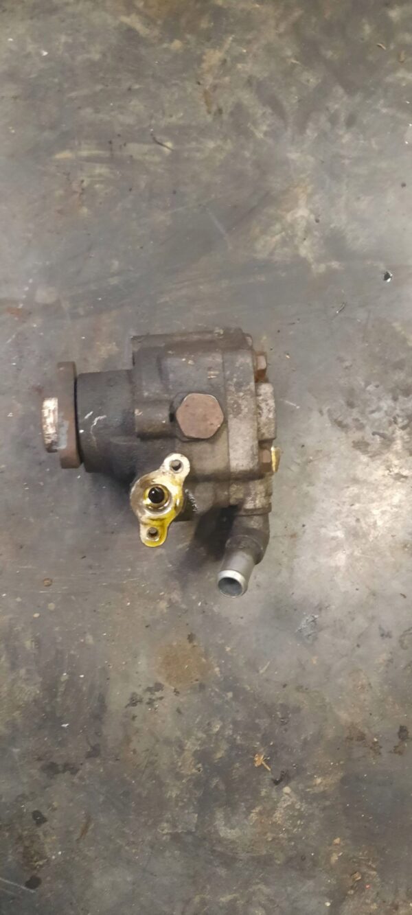 8f0388b2715f0227f8fbc579763ba03f