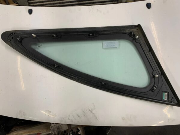 SZYBA KAROSERYJNA TYLNA PRAWA HYUNDAI I30 43R016733