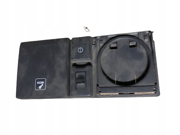 POPIELNICZKA UCHWYT NA KUBEK MERCEDES VITO 638