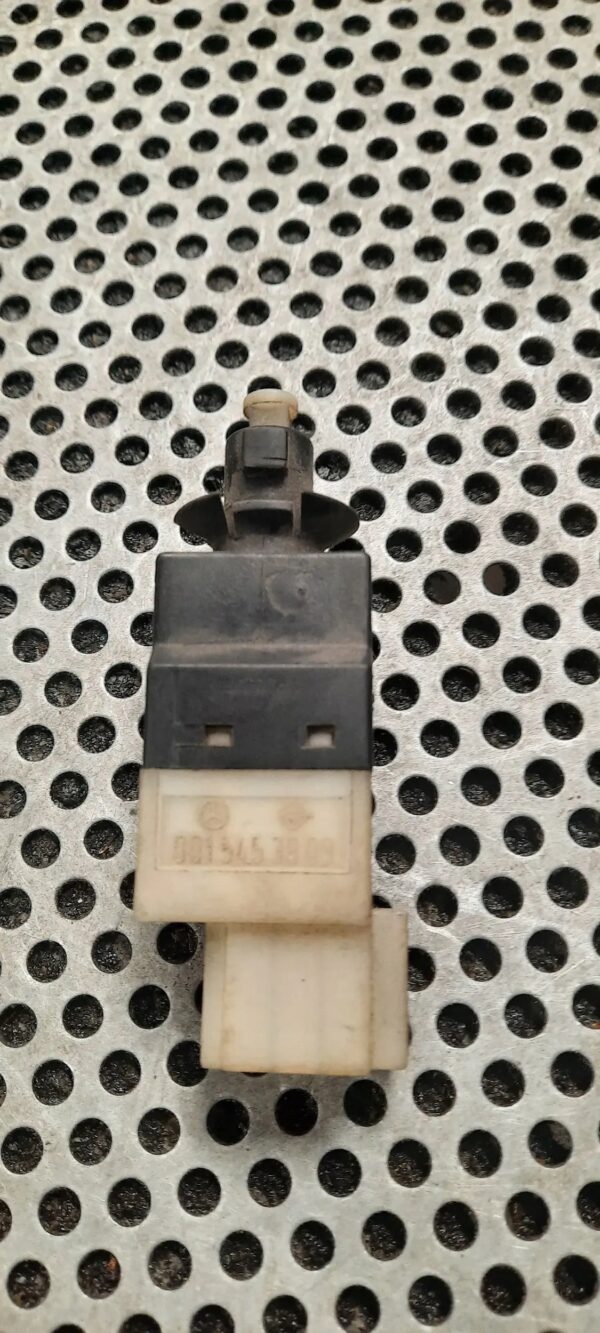 907e0e56f658d0b95d405c0f1c8559d5