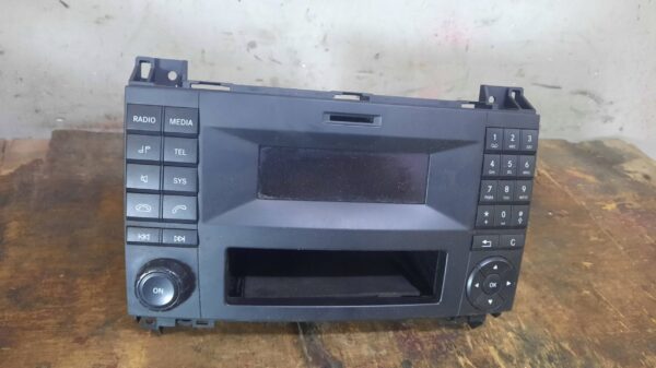 RADIO MERCEDES SPRINTER W906 A9069005103