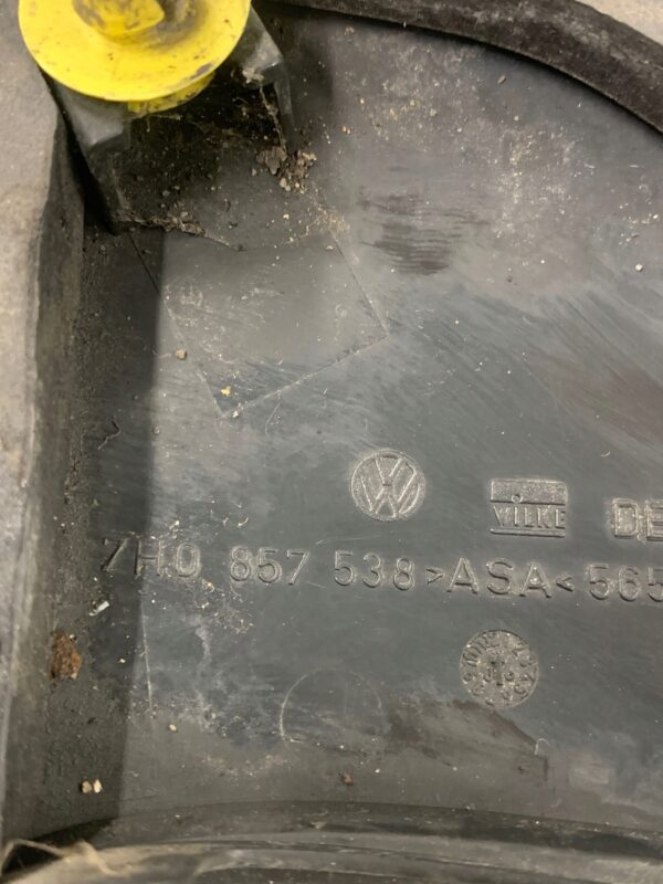 98b367933976a0a4465650a2b6e16ebb