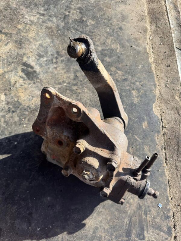 KOLUMNA KIEROWNICZA MITSUBISHI CANTER 2.8 120C10900 PRZEKŁADNIA