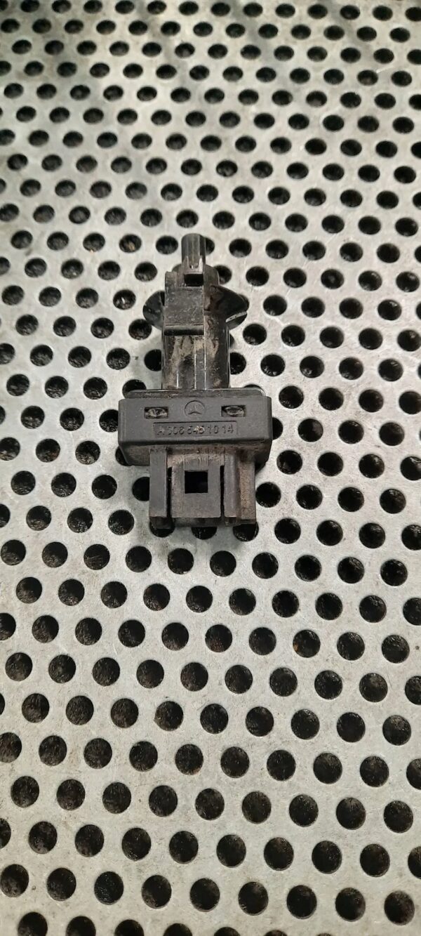 CZUJNIK SPRZĘGŁA A0065451014 VITO