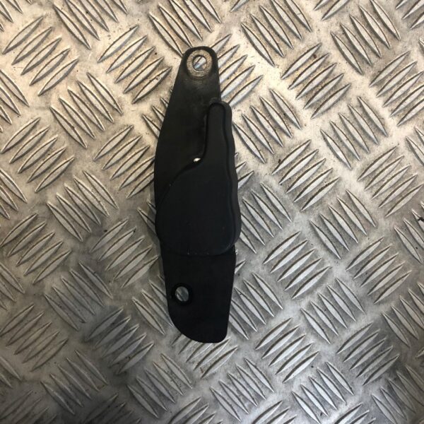 KLAMKA WEWNĘTRZNA LEWY TYŁ MASTER 8200778366