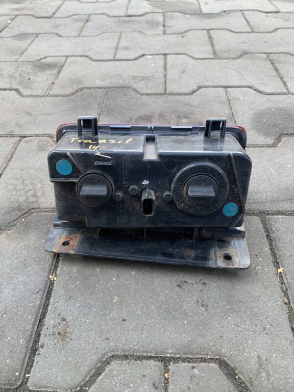 ŚWIATŁO PRZECIWMGIELNE PRAWE TRAFIC III 265549399R