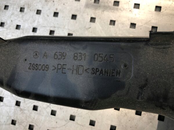 RURA DOLOT POWIETRZA VITO 639 EU A6398310545