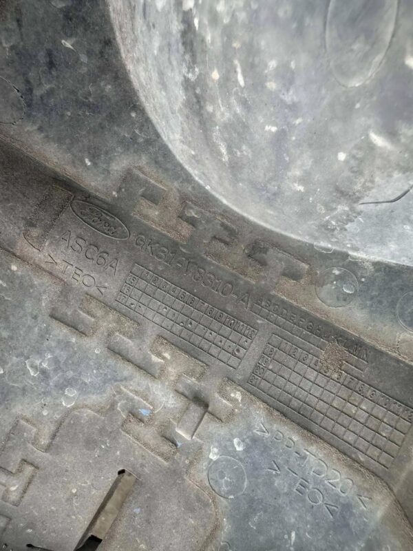 WLOT KIEROWNICA POWIETRZA PRAWA FORD TRANSIT MK8 2.0 TDCI GK31V8310A