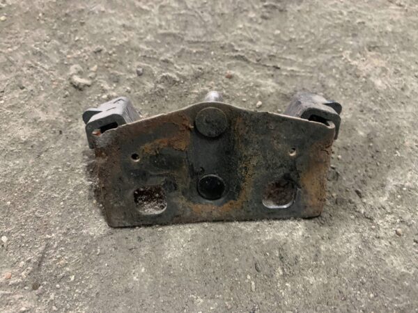 348ea6cf47b55f53b5565a8924022d90