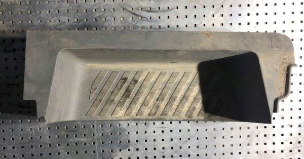 STOPIEŃ PRÓG PRAWY PRZÓD SPRINTER DOKA A9066860310