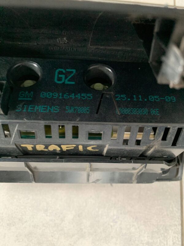 WYŚWIETLACZ ZEGAR OPEL CORSA C 009164455