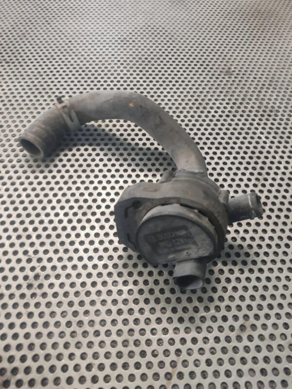 ddbec09a82798ac3662bfaaf50c19b4e